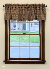 SHADOWBROOK BRICK/NAVY/LINEN VALANCE